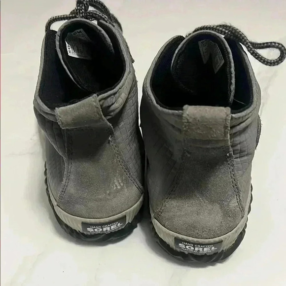 Sorel Gray and Black Waterproof Boots - Picture 3 of 6